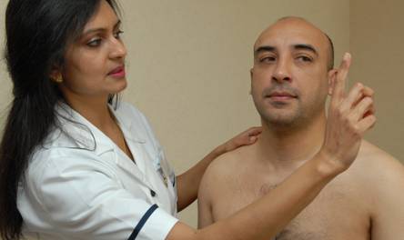 muscle testing - &copy; Copyright Purple-World.